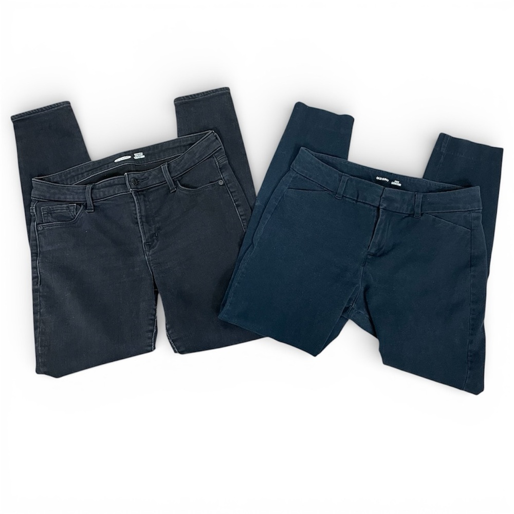 Old Navy Women's Black Pants-2 Pairs Size 6: Rockstar Super Skinny, and Pixie